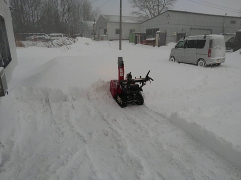 毎朝の除雪