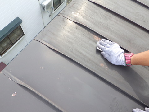 いつものように屋根全面研磨処理