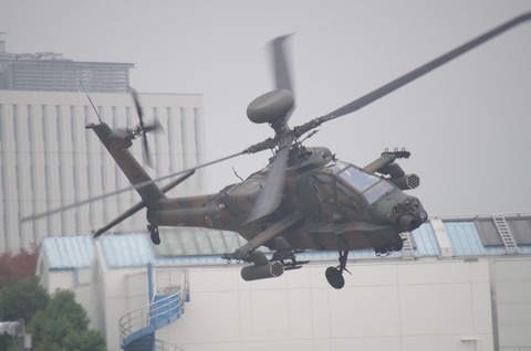 20131116ah-64d1