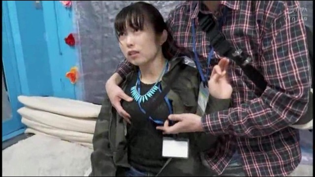 桐谷なおのエロ画像03