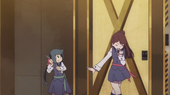 00121