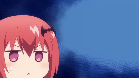00121