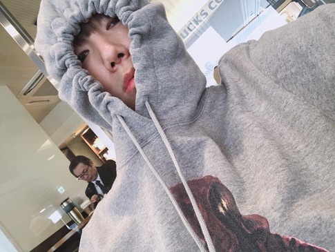 190412 FB4