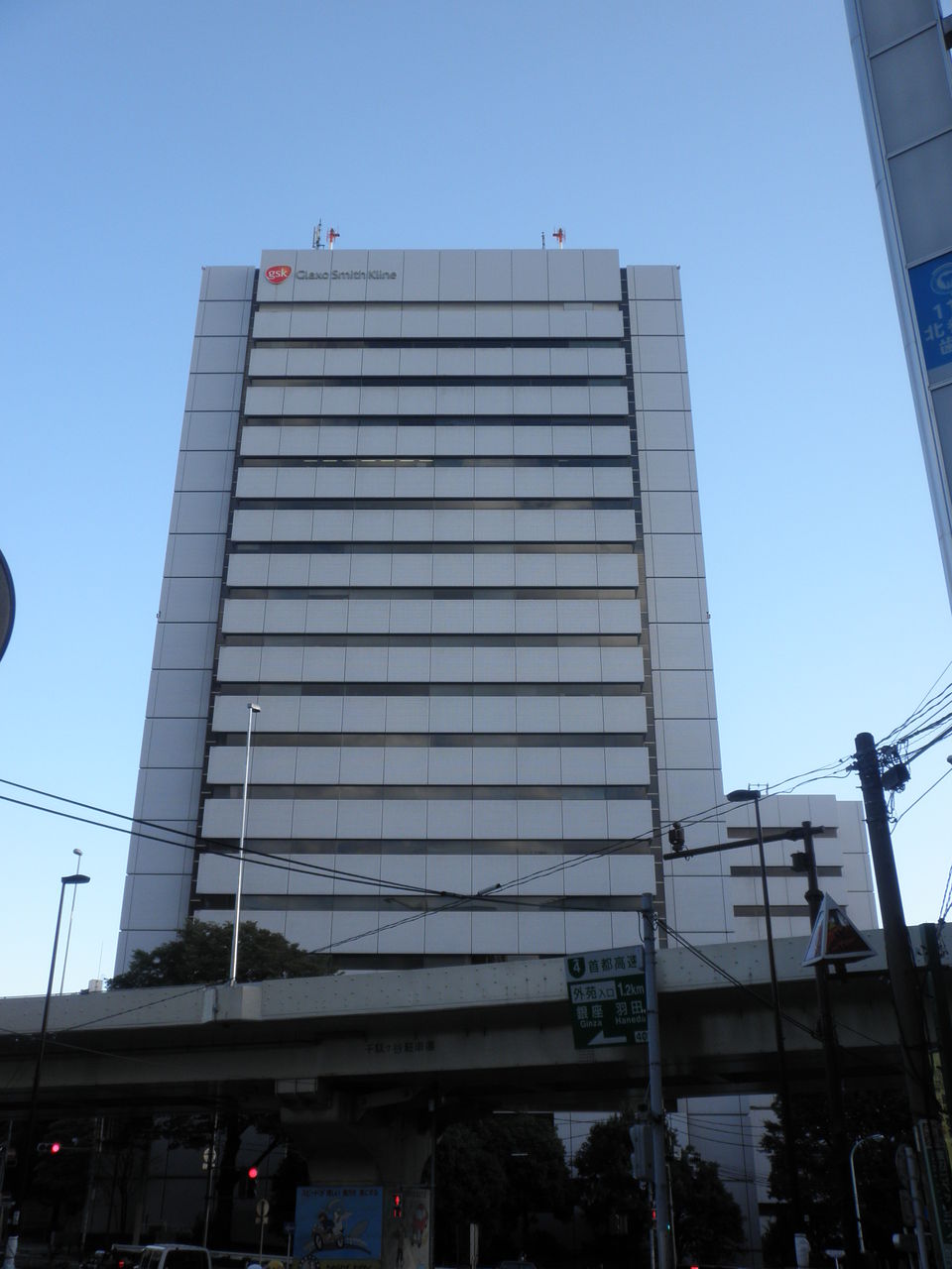 PB030130