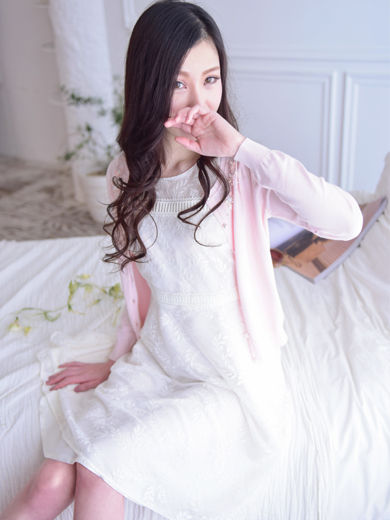 姫沢レナ