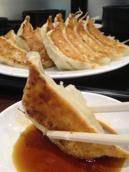 石松餃子 NEOPASA浜松 餃子定食