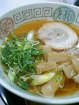 キレしょうゆらーめん(700円)