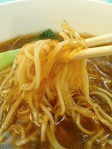 梅龍鎮 フカヒレラーメン(640円)
