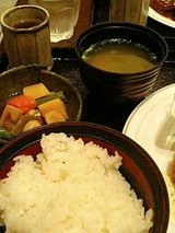 レクルス ハンバーグ&クリームコロッケ定食(880円)