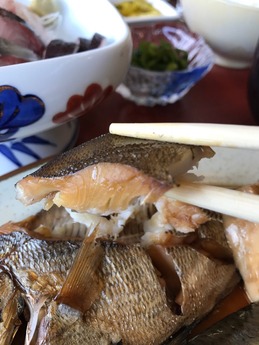 河丁 (4)
