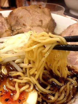 なごみや 醤油叉焼 750円