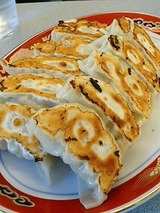 南里の餃子 餃子 400円