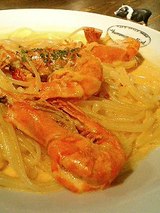 有頭エビのトマトクリームソース リングィーネ(980円)
