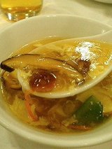 百楽 三種キノコ入りスープ