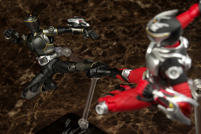 S.H.Figuarts リュウガ レビュー