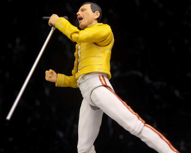 S.H.フィギュアーツ フレディ・マーキュリー レビュー : はっちゃか