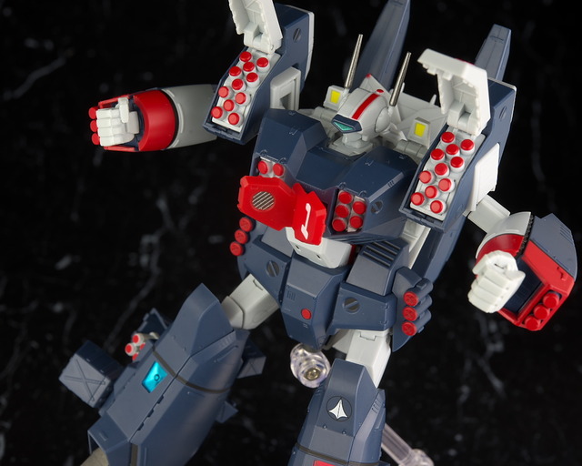 ハイメタルR VF-1J アーマードバルキリー レビュー