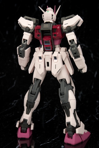MG ストライクルージュ RM レビュー