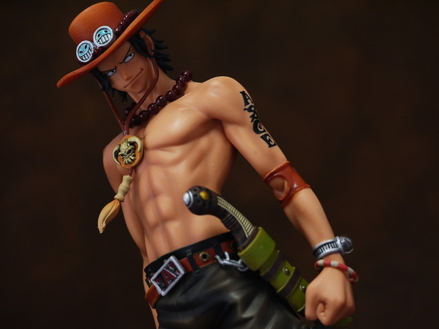 バンプレスト ワンピース スーパーDX ザ ポートガス・D・エース フィギュア