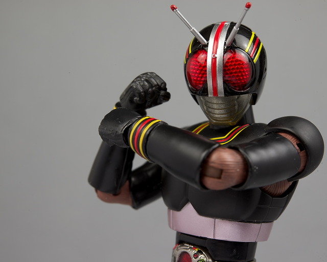 Amazon.co.jp: TAMASHII NATIONS S.H.フィギュアーツ 仮面