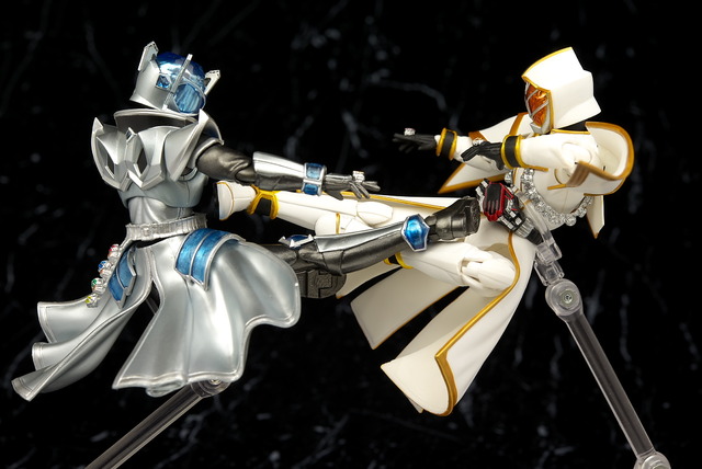 フィギュアーツ 白い魔法使い レビュー