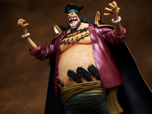 在庫有り お買い得 Portrait.Of.Pirates 黒ひげ マーシャル・D