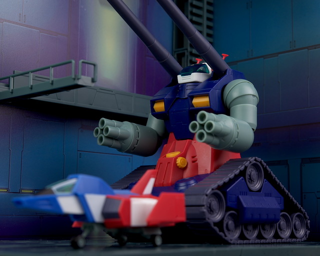 ROBOT魂 ガンタンク & ホワイトベースデッキ ver. A.N.I.M.E. ROBOT魂 ガンタンク & ホワイトベースデッキ ver. A.N.I.M.E.