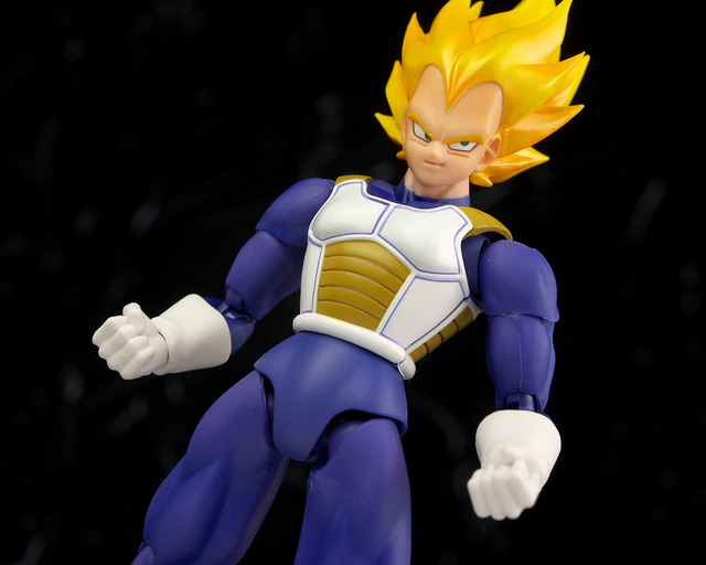 S.H.フィギュアーツ スーパーサイヤ人 ベジータ Premium Color S.H.フィギュアーツ スーパーサイヤ人 ベジータ Premium Color