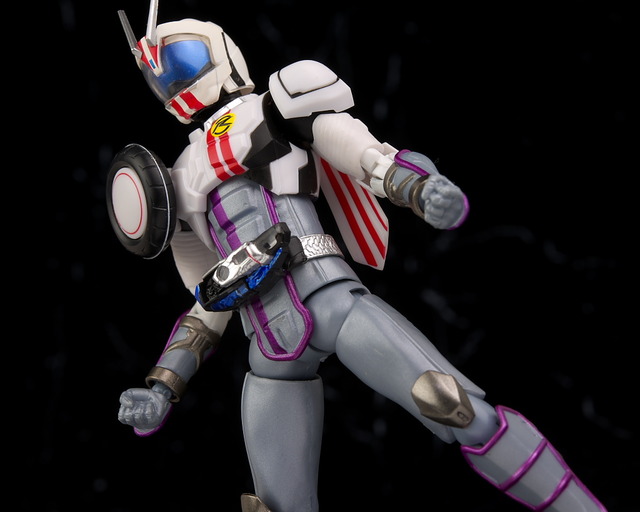 S.H.フィギュアーツ 仮面ライダーチェイサーマッハ レビュー