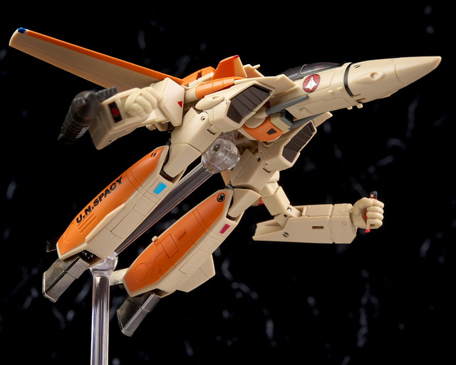 マクロス HI L R VF-1D HI-METAL R VF-1D バルキリー | 魂ウェブ