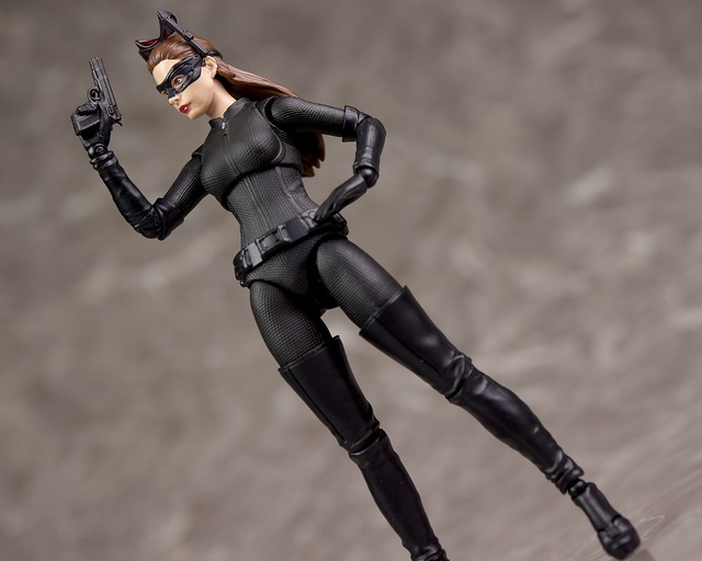 S.H.フィギュアーツ キャットウーマン レビュー : はっちゃか S.H.フィギュアーツ キャットウーマン レビュー : はっちゃか