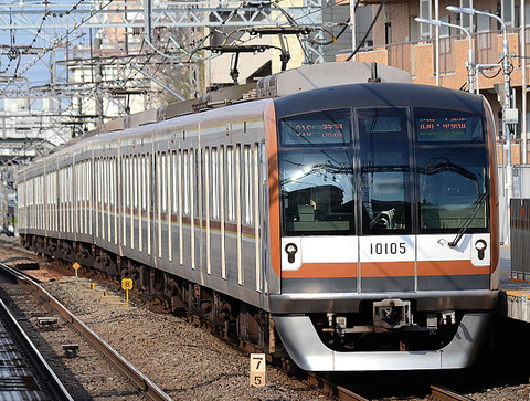 Tokyo_metro_10000_kei_Fliner