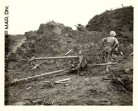 596px-USMC-17259