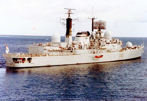 HMS_Sheffield_(D80)