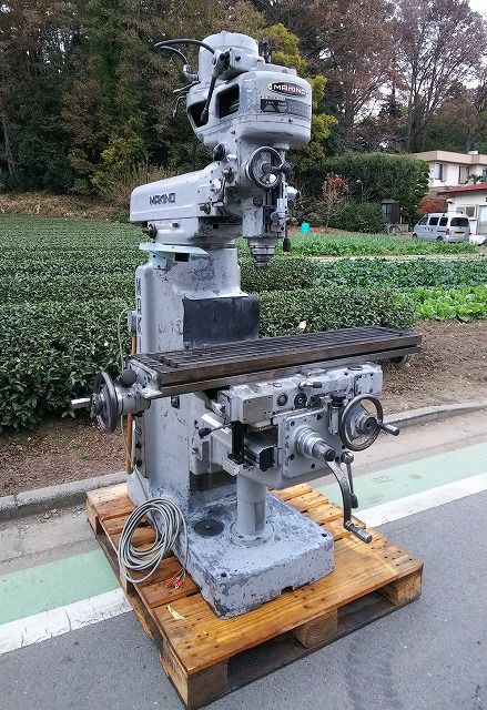 MAKINO 牧野 タレット型立フライス KJ バイス XYZデジタル付 MAKINO 牧野 タレット型立フライス KJ バイス XYZデジタル付