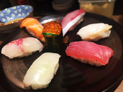 明石 パピオス 立ち食い寿司 鶴亀 盛合せ 7貫