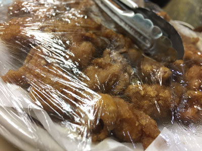 明石 立呑み 呑べえ ジョニーの唐揚げ