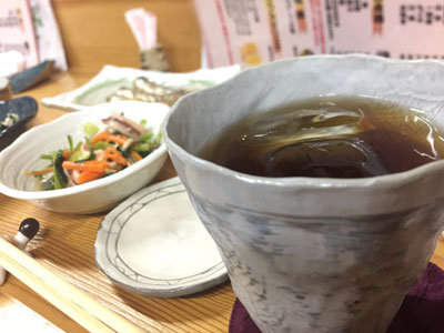 姫路 吞喰 瑞 麦焼酎ウーロン茶割り