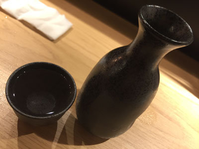 姫路 立吞み 卯の助 熱燗