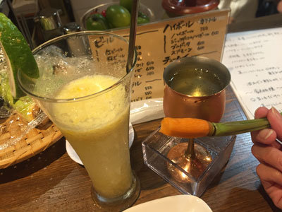 姫路 立ち飲み 肉バル TSUMUGIYA 間引き人参