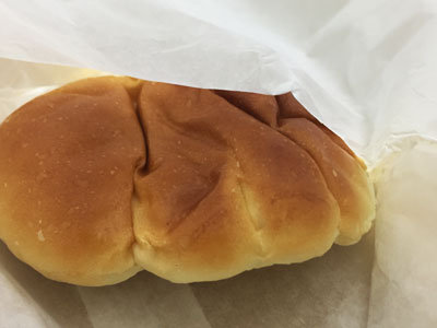 滝の茶屋 パン sun cooke クリームパン