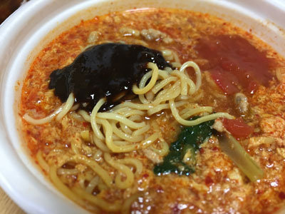 まぁころ 実験 唐三 トマト辛麺