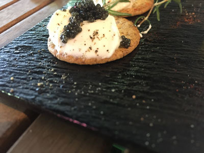 姫路 ワインバル kagen キャビア 岩塩