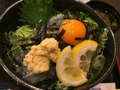 姫路 天晴水産 ぽっぽ家 生しらす丼 家島