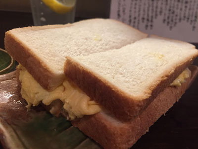 明石 立ち呑み処 つなぎ家 たまごサンド