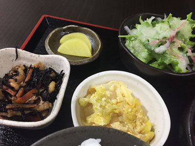 姫路 居酒屋 楽笑家 ランチ 小鉢