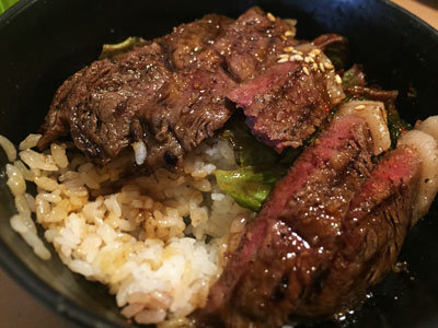 神戸 西元町 えびすや A5 牛肉丼