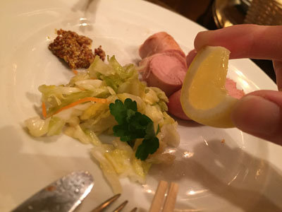 神戸 ミュンヘン 神戸大使館店 ザワークラウト