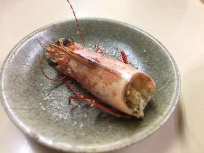 明石 立呑み 呑べえ あしあか海老 頭