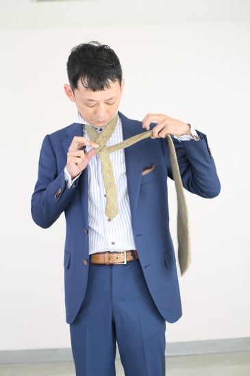 ネクタイの結び方 ダブルノット004